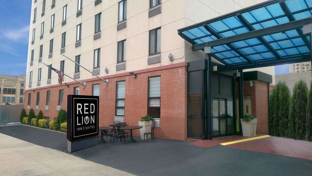 Red Lion Inn And Suites Brooklyn Nova Iorque Exterior foto